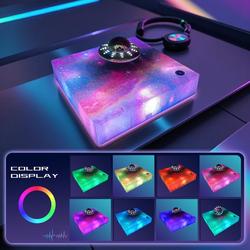 Lampada UFO Levitante Rotante  - Cool Office Tech Gadgets recensione e prezzo