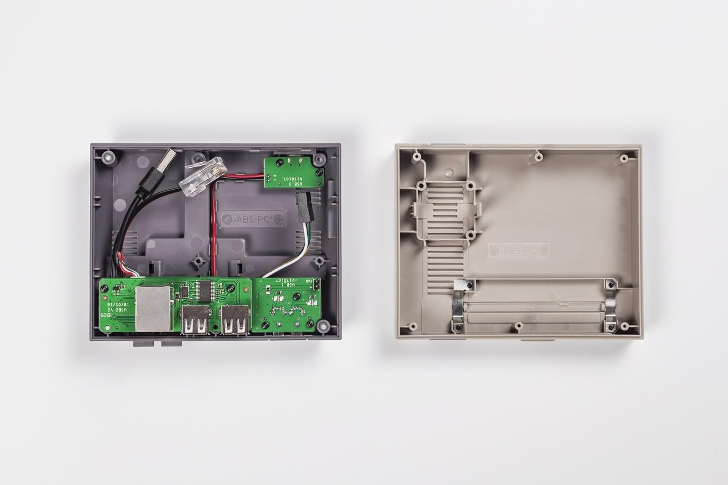 Retroflag NESPi Case Plus con  - Raspberry Pi Keyboard recensione e prezzo