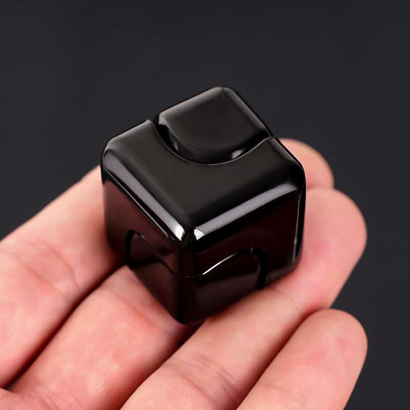 Cubo Fidget Spinner Infinity Q - Cool Office Tech Gadgets recensione e prezzo